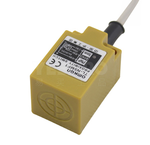 国际工牌（中国沪工） CHIIB TL-N5M电感式接近传感器