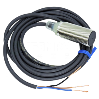 欧姆龙 OMRON E2B接近传感器